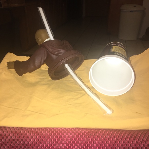 🔴COPY - NEW STAR WARS-MACE WINDU CUP&TOPPER w/Straw - Picture 8 of 8